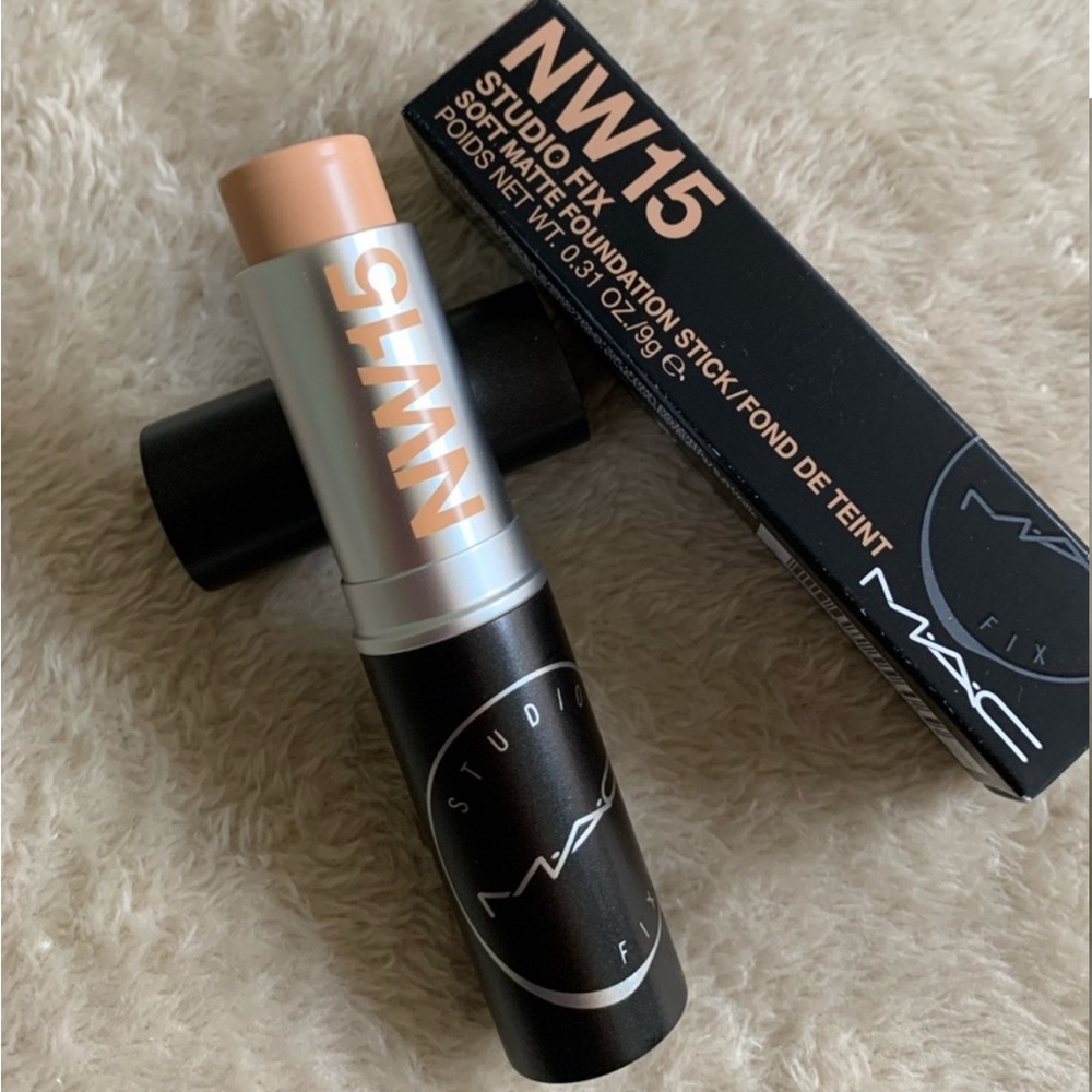 - MAC Cosmetics Studio Fix Soft Matte Foundation Stick - NW15